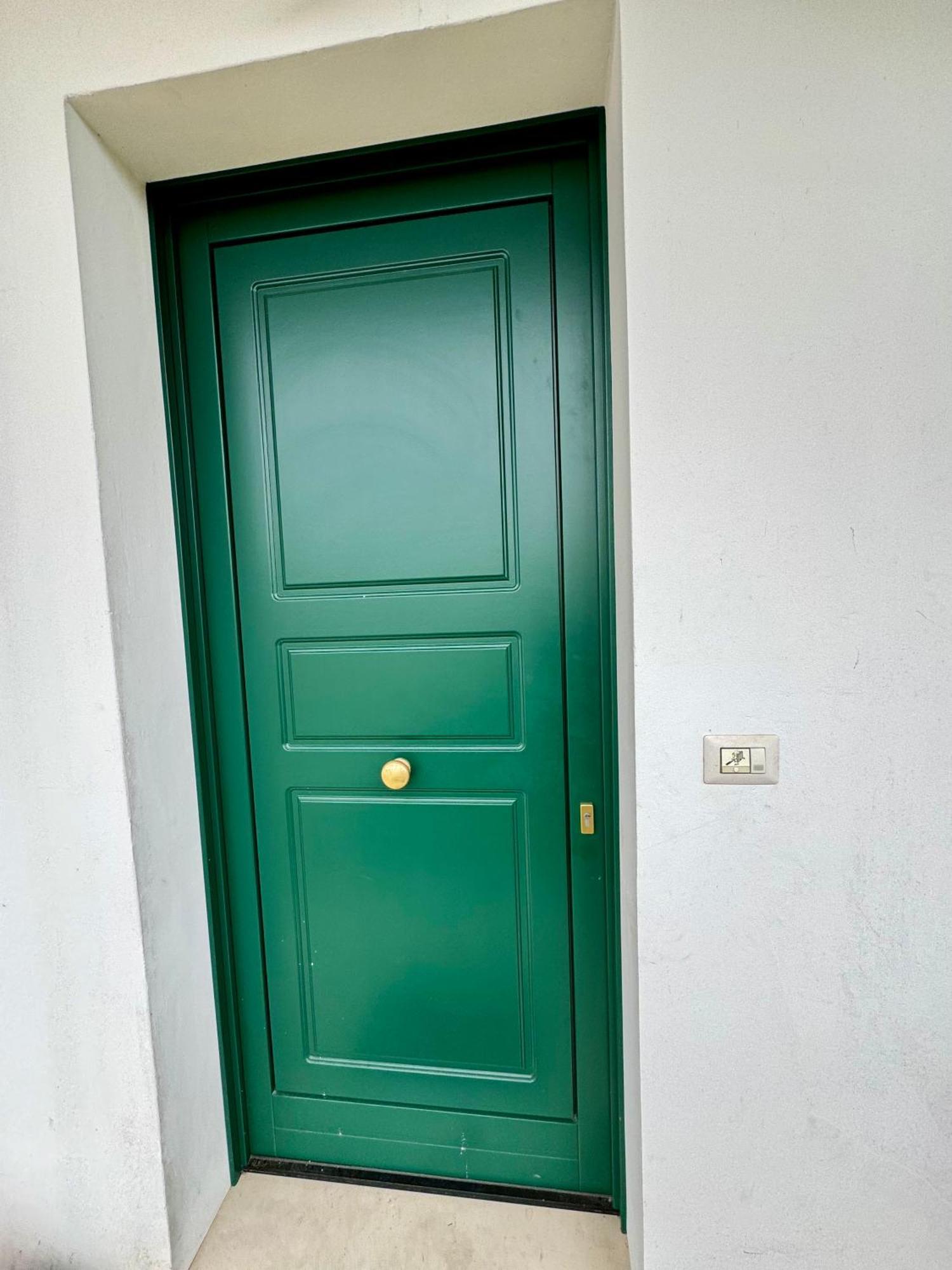 4 Balconi Rooms Paladini B&B E Appartamenti Lecce Exterior foto