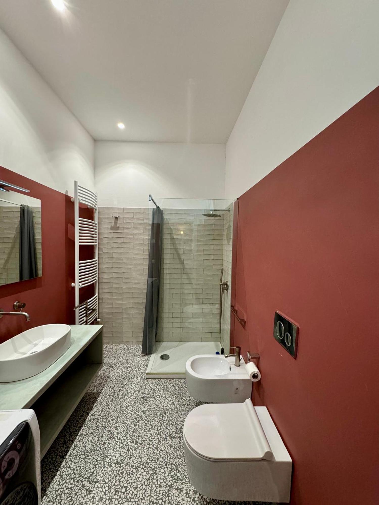 4 Balconi Rooms Paladini B&B E Appartamenti Lecce Exterior foto