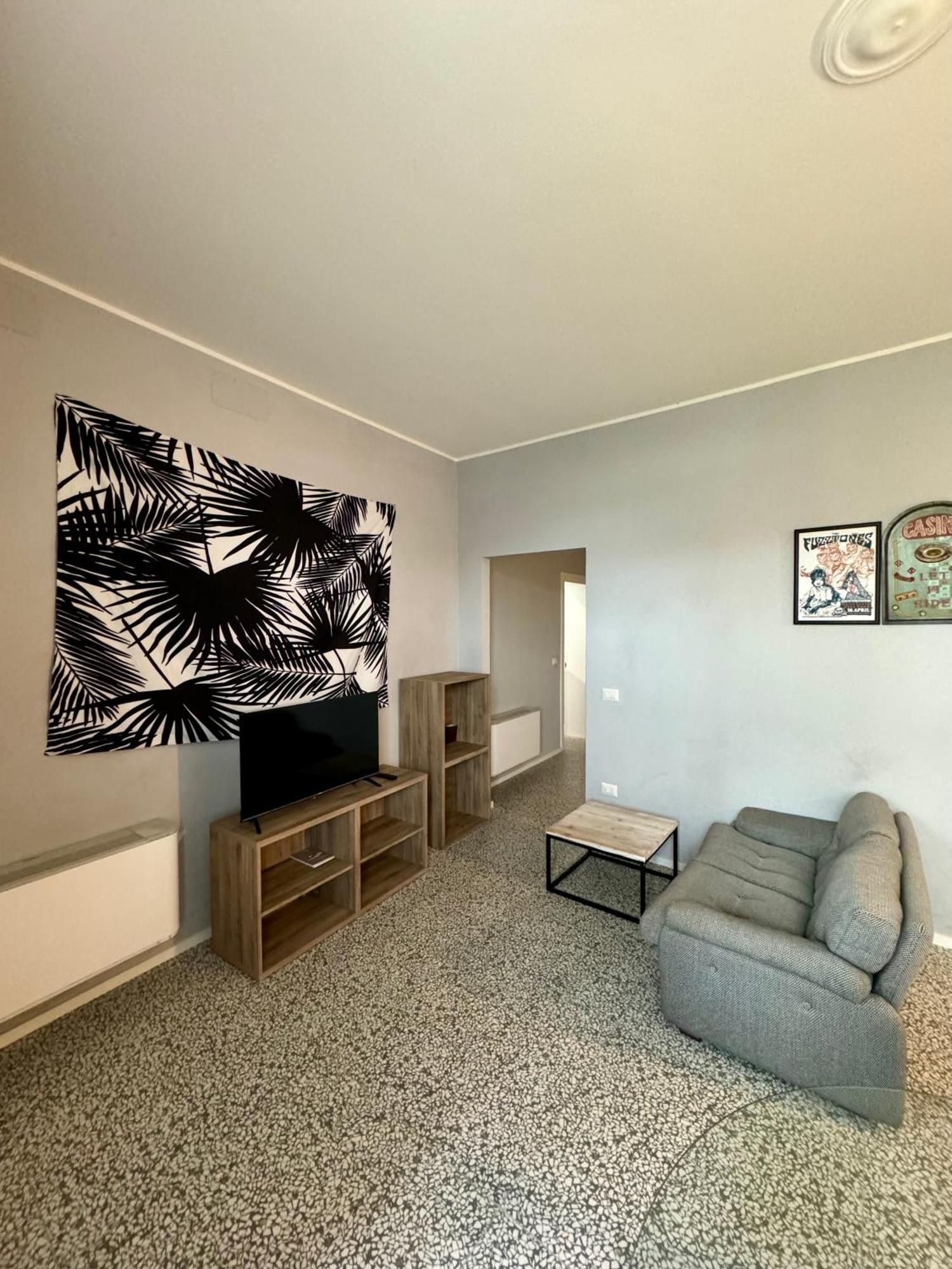 4 Balconi Rooms Paladini B&B E Appartamenti Lecce Exterior foto